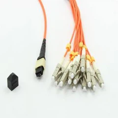 Câble à fibre optique multimode MTP